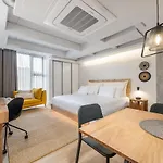 TOPÁ House Apartments by HOUSY HOST